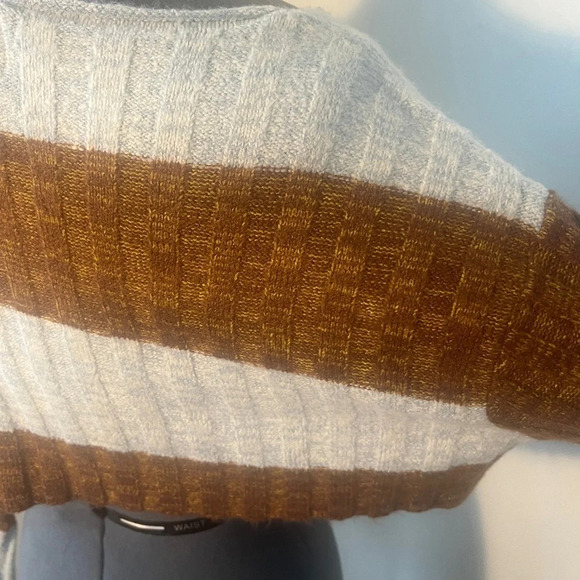 Urban Outfitters BDG Sz S slouchy long sleeve ribbed knit sweater ultra-cropped - Picture 10 of 14